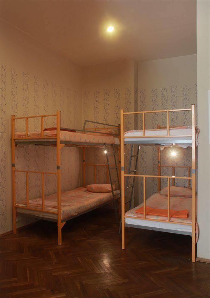 City Hostel Краков Экстерьер фото