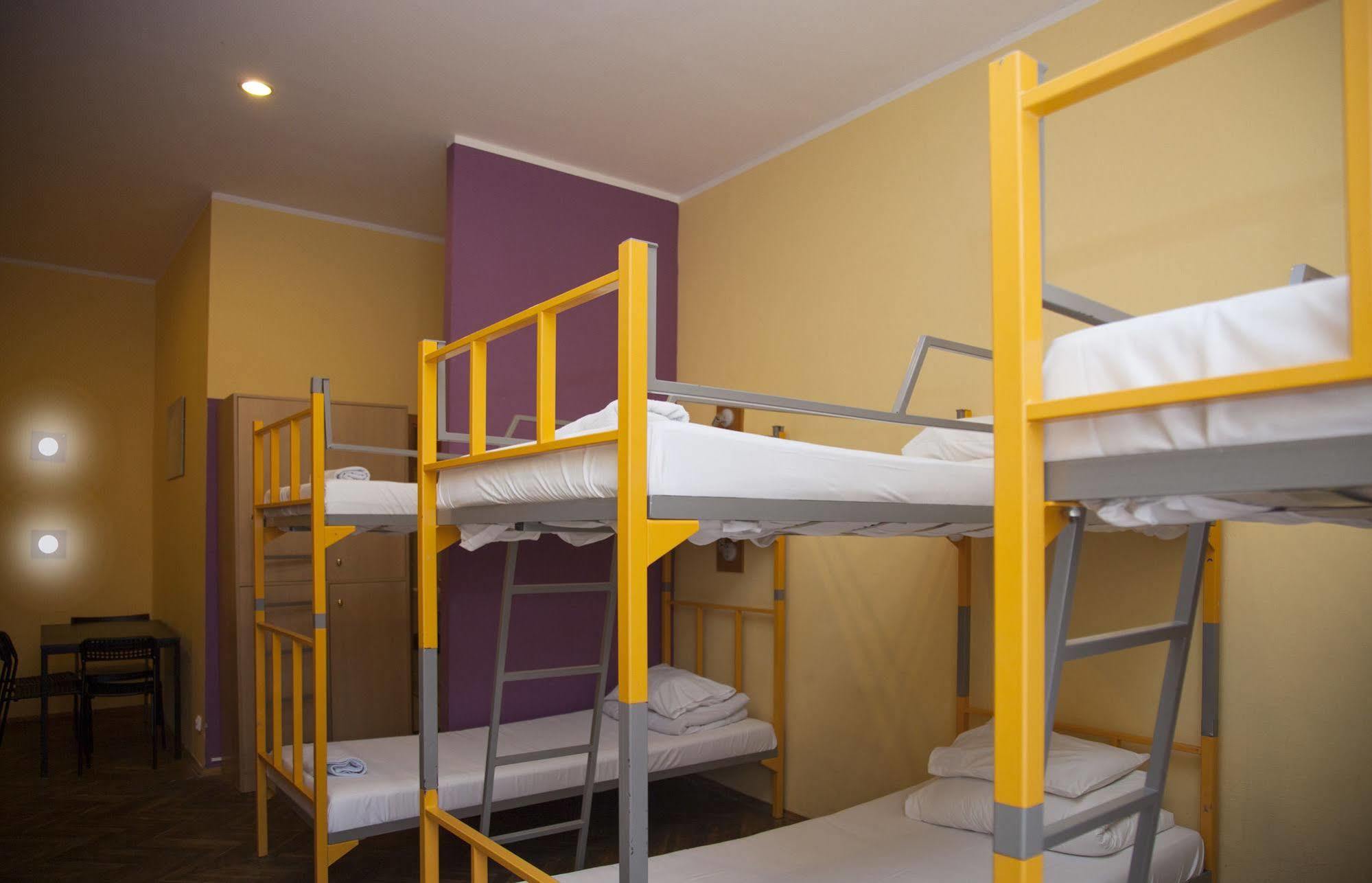 City Hostel Краков Экстерьер фото